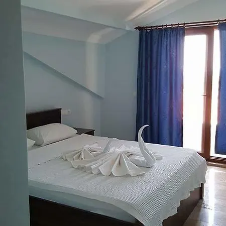 Ξενοδοχείο Emir Palas Hotel Ekincik